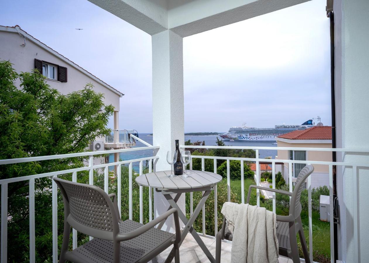 Blue Lagoon House Hvar Town Extérieur photo