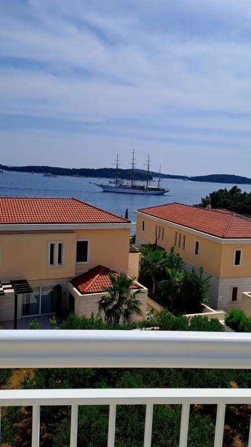 Blue Lagoon House Hvar Town Extérieur photo